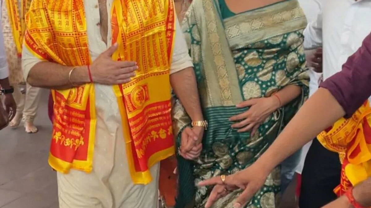 fabricaa, silk saree, bollywood sarees,
